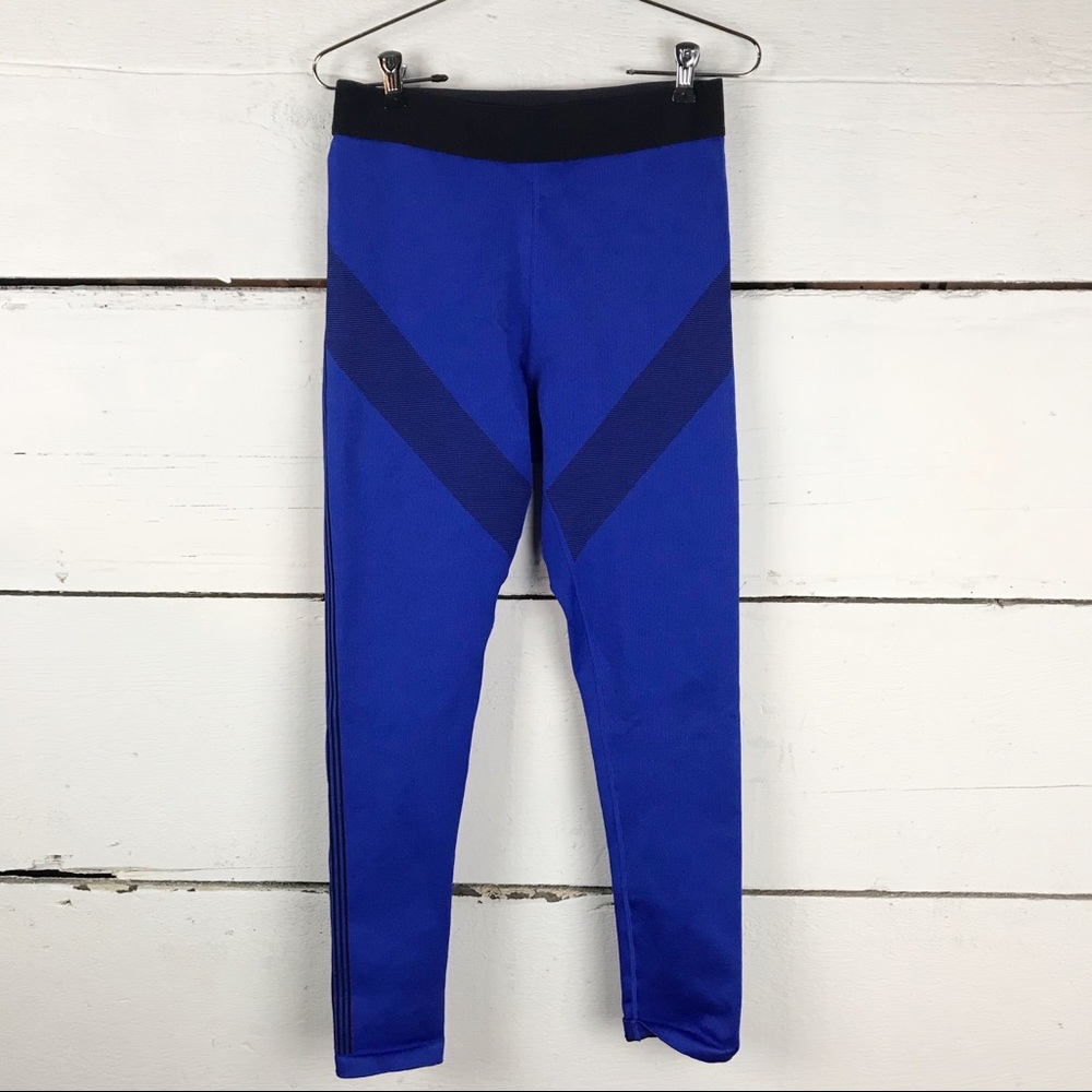 Fabletics Ultra High-Waisted Seamless Leggings - image 3
